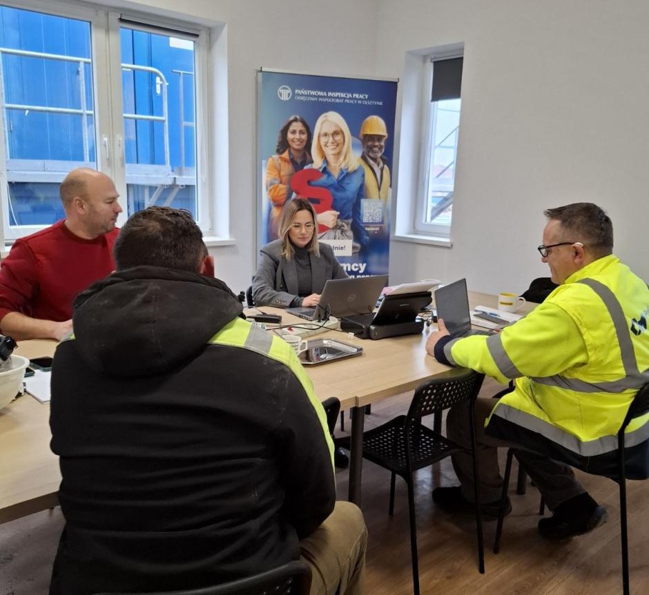 Punkt informacyjny dotyczący legalnego zatrudniania cudzoziemców