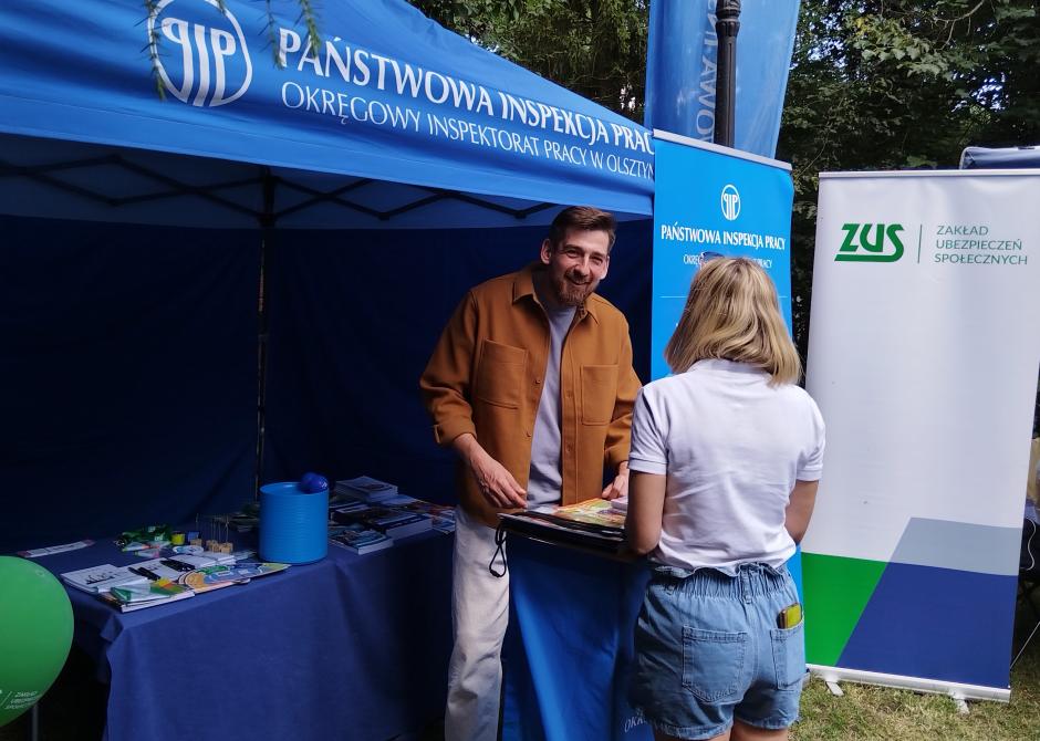 O pracy młodych i rodzicielstwie - OIP Olsztyn na patencie w Mrągowie