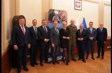 img_2_1763650382124_original_copy_2