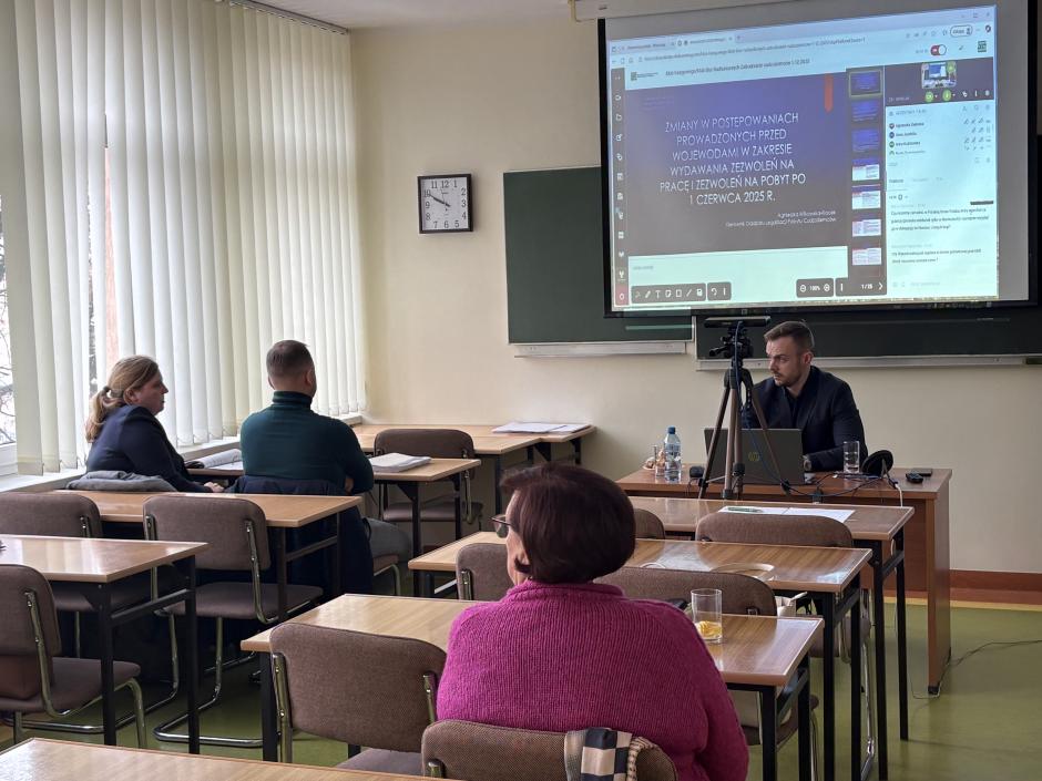 Jak zatrudniać cudzoziemców zgodnie z prawem? 