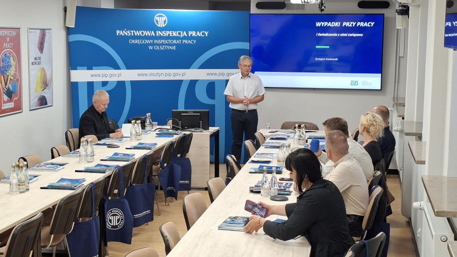 Szkolenia dla pracodawców w ramach kampanii „Bezpieczeństwo zależy od Ciebie”