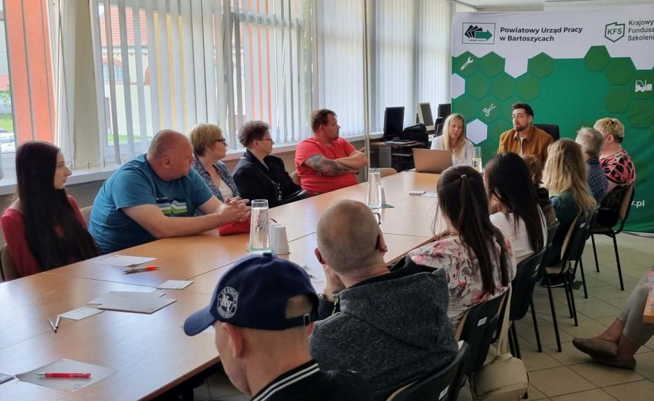 Prawo pracy i prawa pracownicze – działania informacyjne PIP w PUP Bartoszycach
